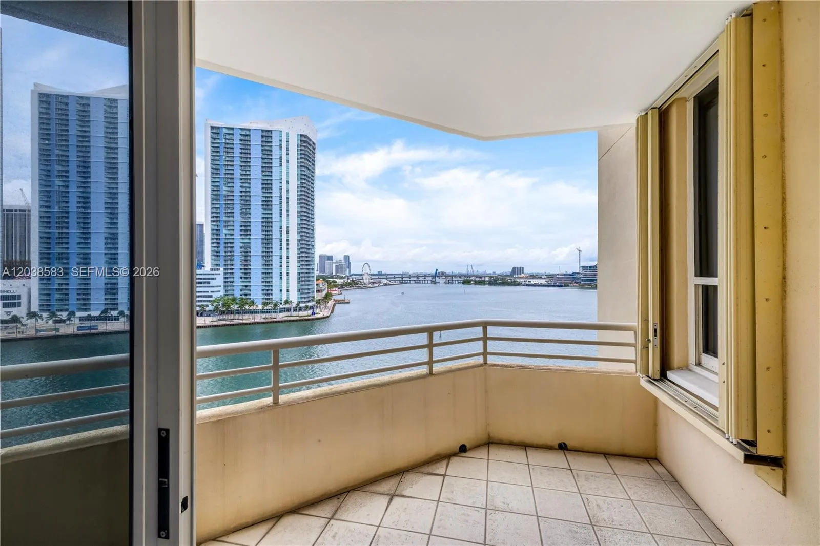 888 Brickell Key Dr # 1010, Miami, FL 33131 photo 13