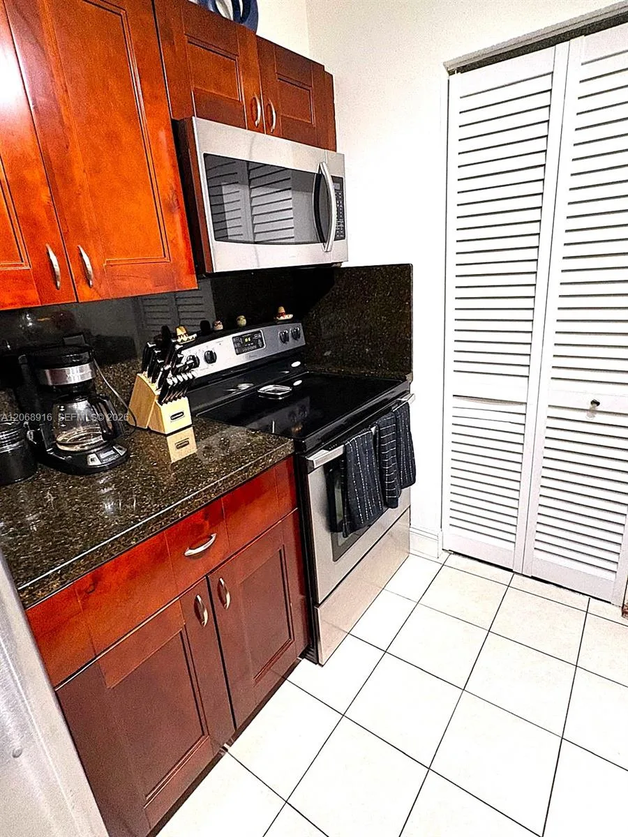800 N Miami Ave # E-905, Miami, FL 33136 photo 7