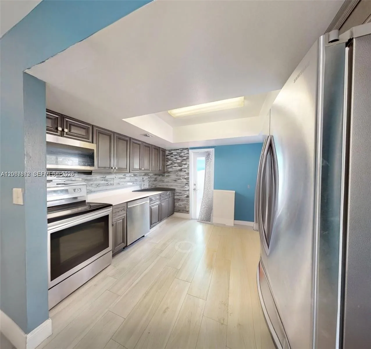 2411 Thomas St, Hollywood, FL 33020 photo 3