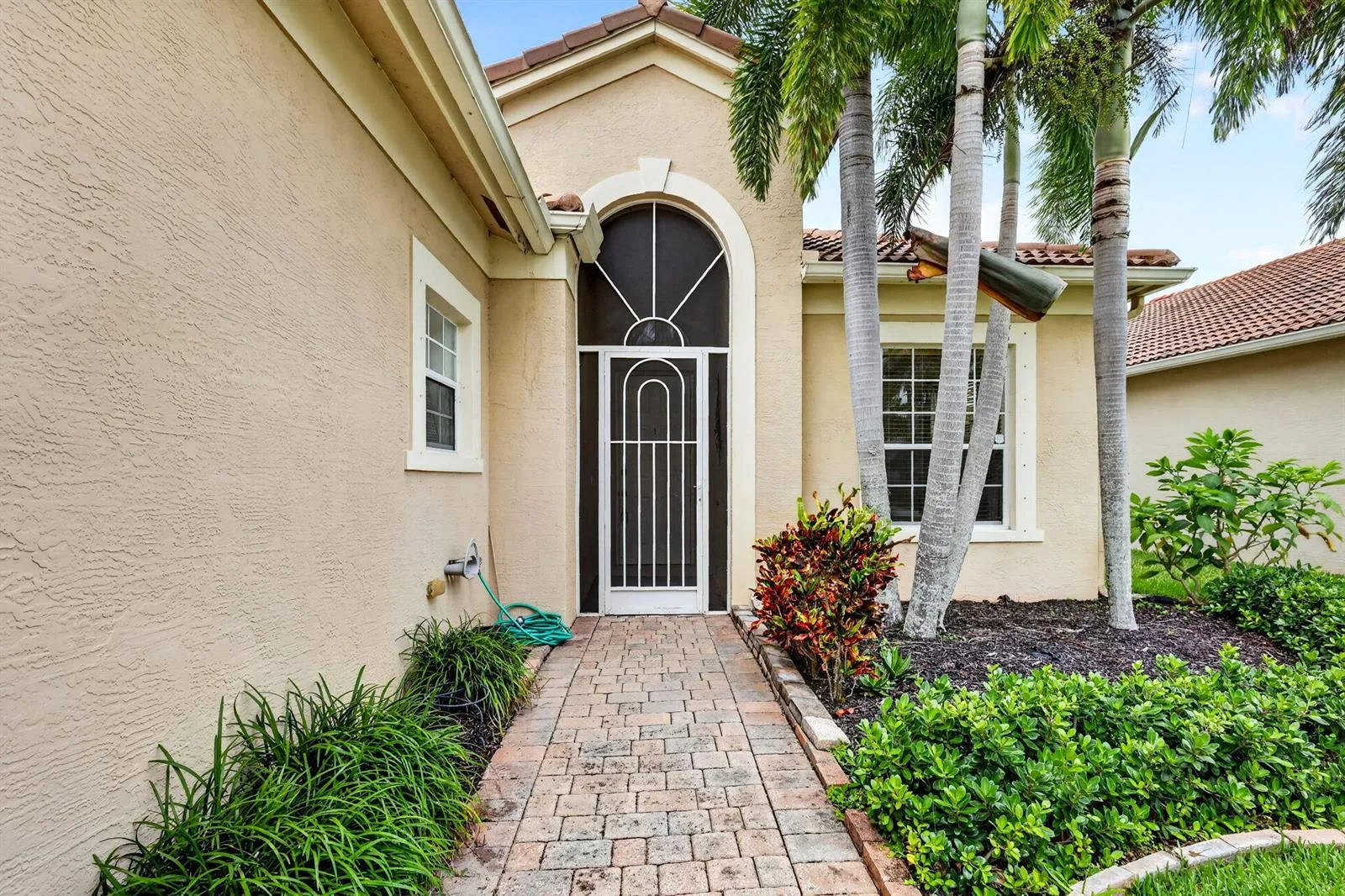 6532 SE Broadmoor Lane, Stuart, FL 34997 photo 5