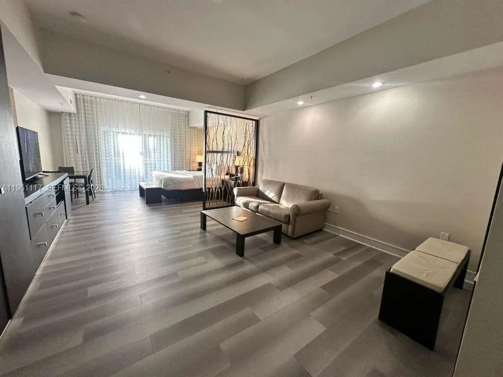 5300 NW 87th Ave # 910, Doral, FL 33178 photo 5