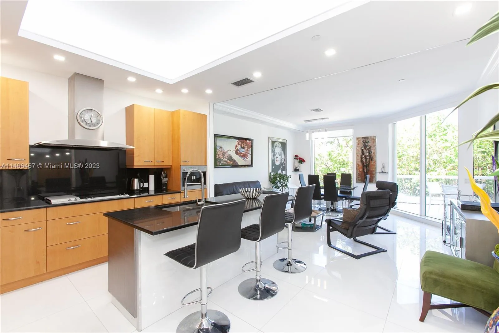 6000 Island Blvd # 104, Aventura, FL 33160