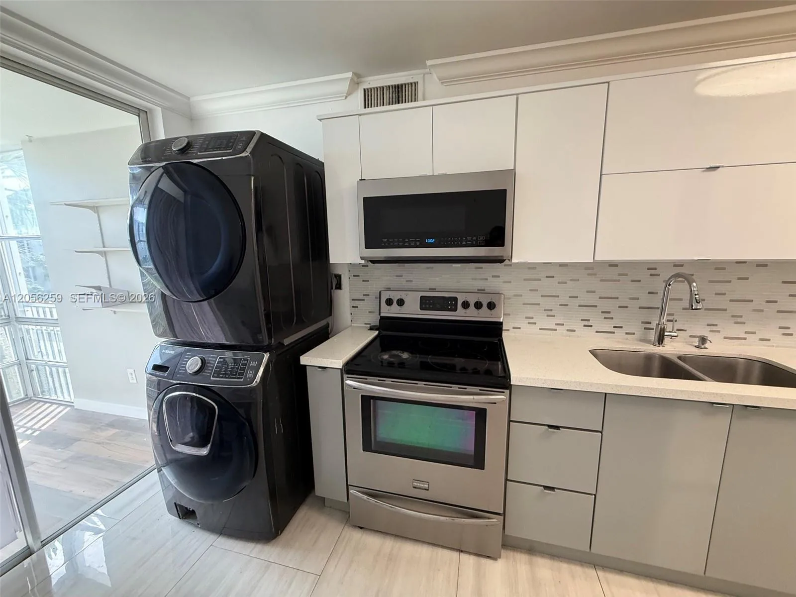1670 NE 191st St # 302-3, Miami, FL 33179 photo 11