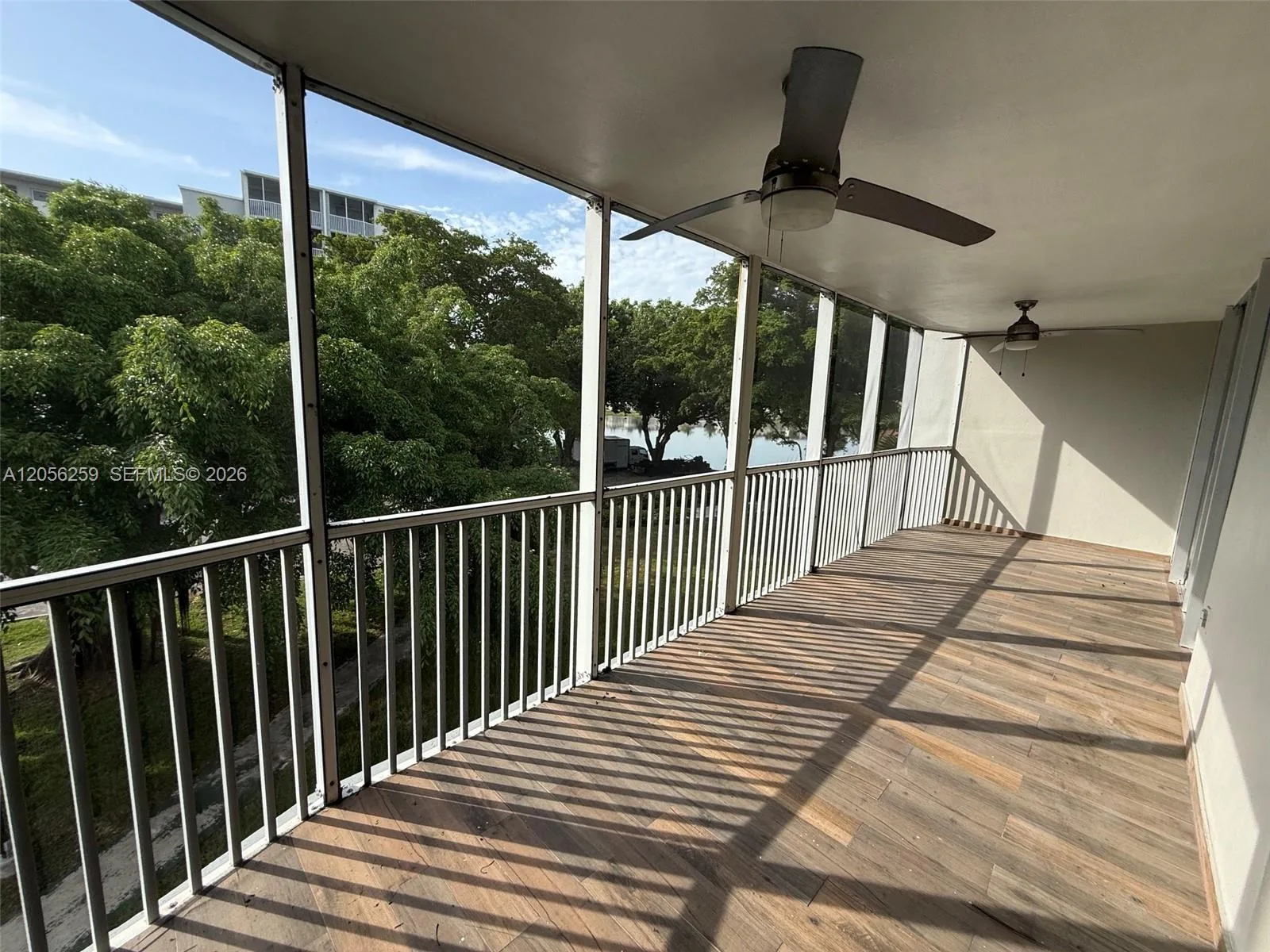 1670 NE 191st St # 302-3, Miami, FL 33179 photo 13