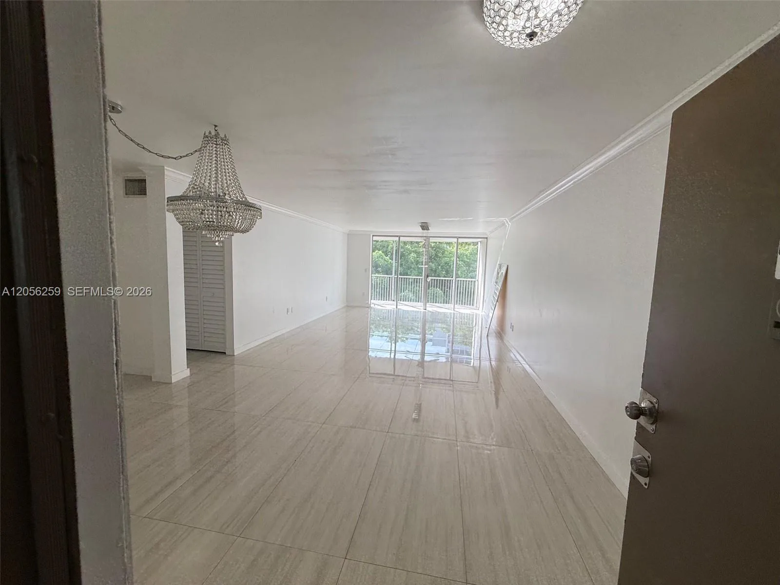 1670 NE 191st St # 302-3, Miami, FL 33179 photo 5