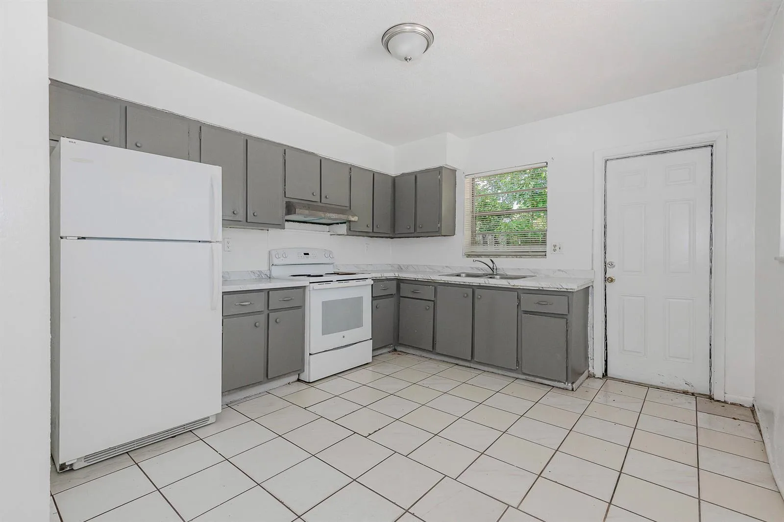 1915 SW 4TH Avenue # 1-3, Fort Lauderdale, FL 33315 photo 4