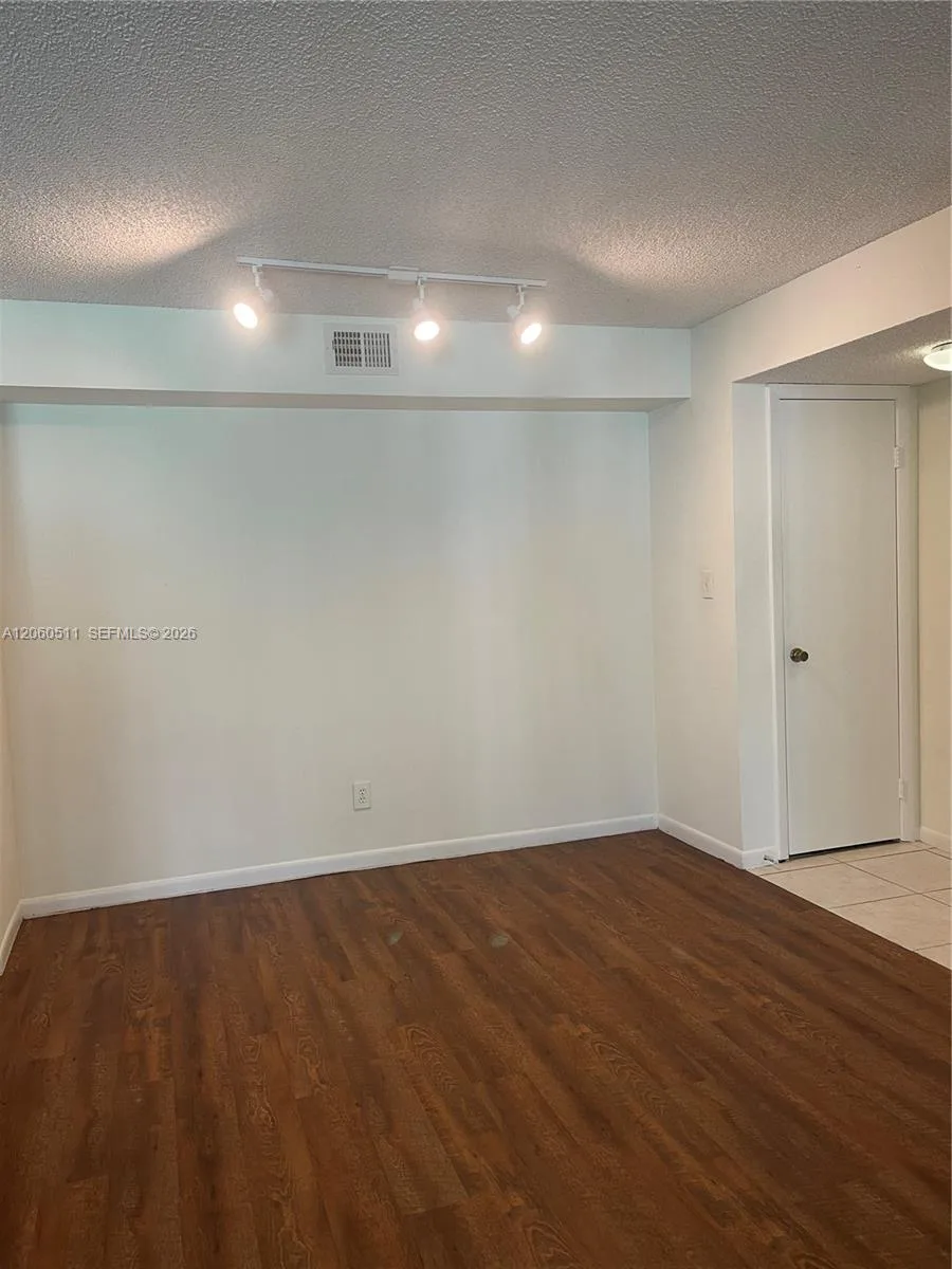 510 S Park Rd # 22-10, Hollywood, FL 33021 photo 5