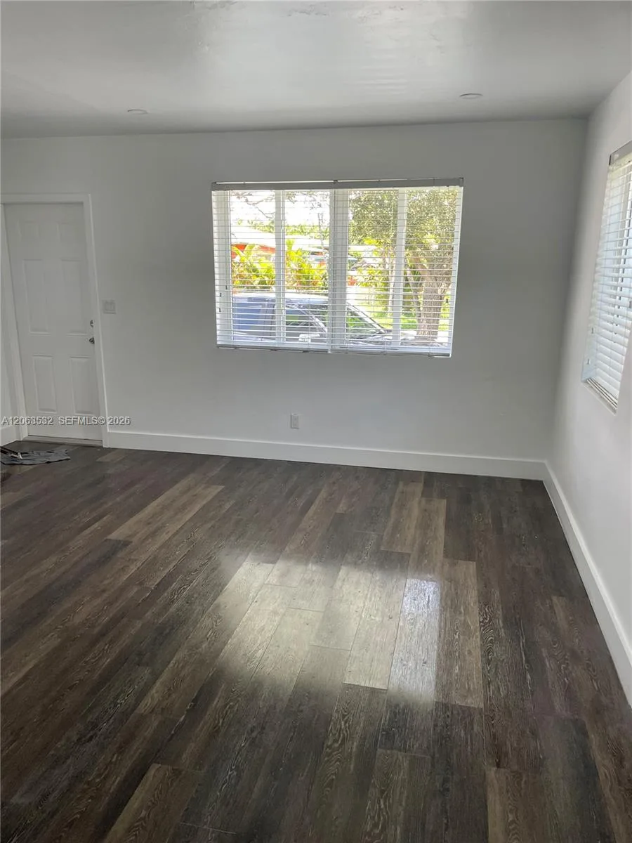 2352 SW 26th Ln, Miami, FL 33133 photo 7