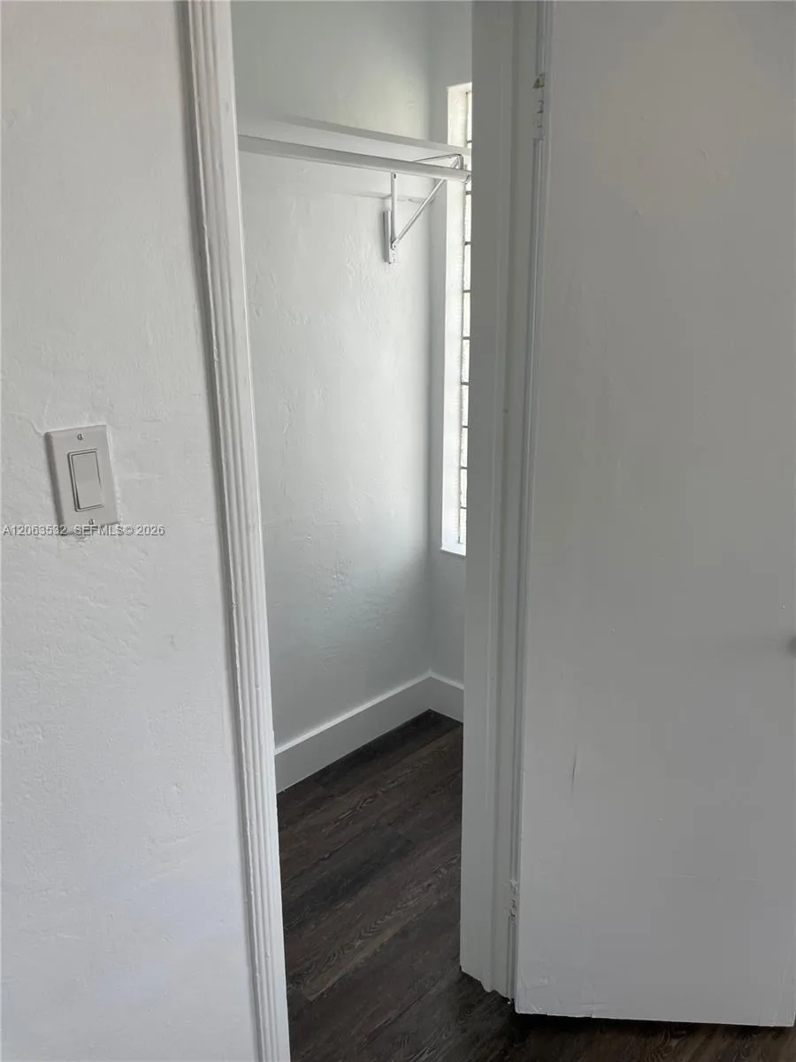 2352 SW 26th Ln, Miami, FL 33133 photo 9