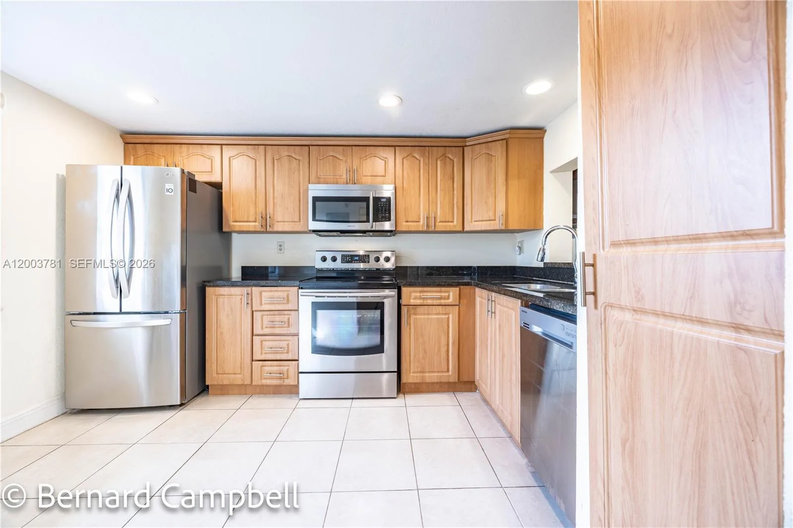3940 Inverrary Blvd # 403-A, Lauderhill, FL 33319
