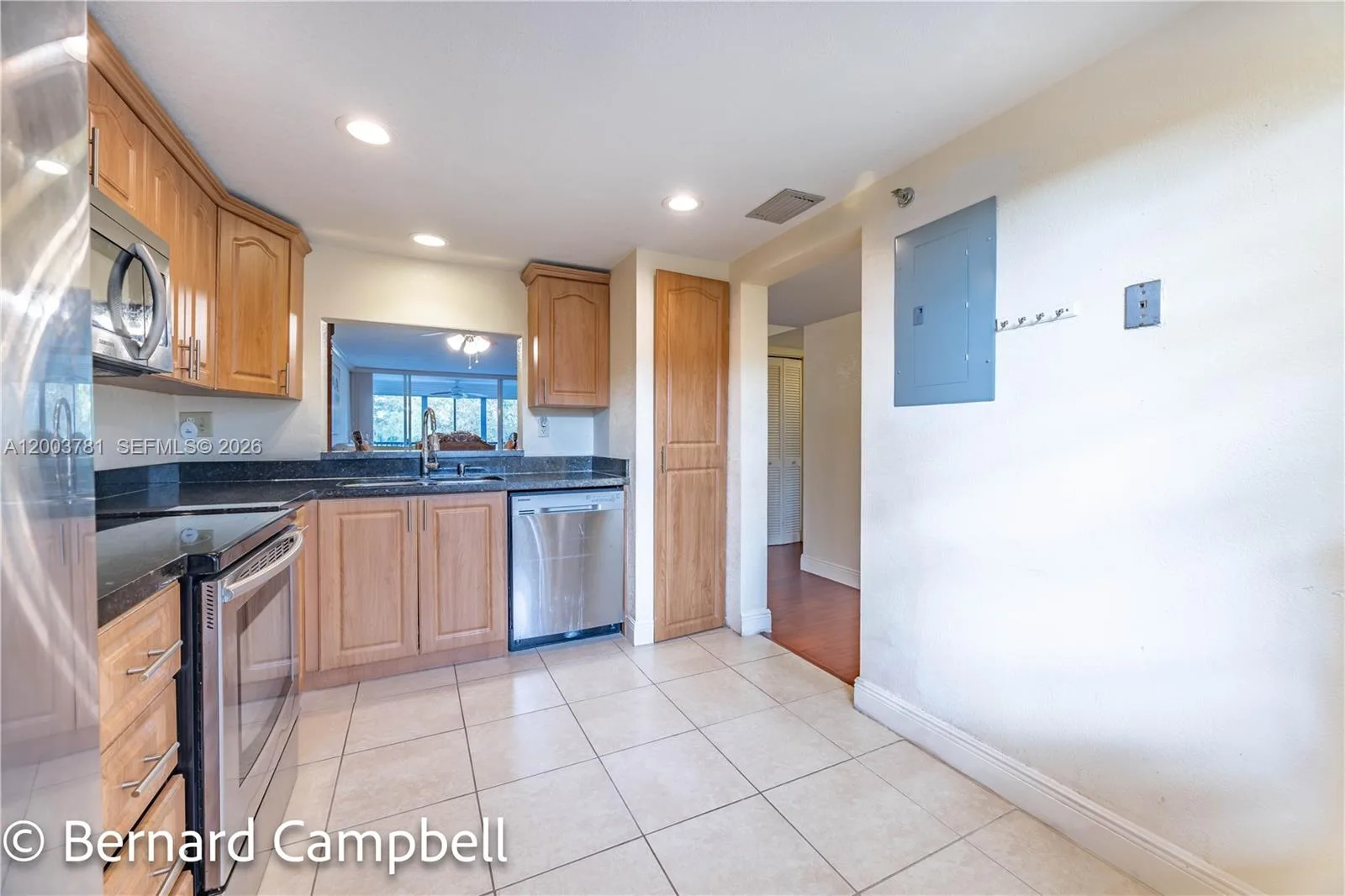 3940 Inverrary Blvd # 403-A, Lauderhill, FL 33319 photo 2