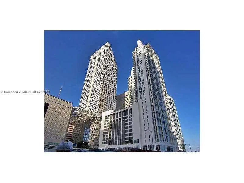 300 SOUTH BISCAYNE BLVD # 3209, Miami, FL 33131