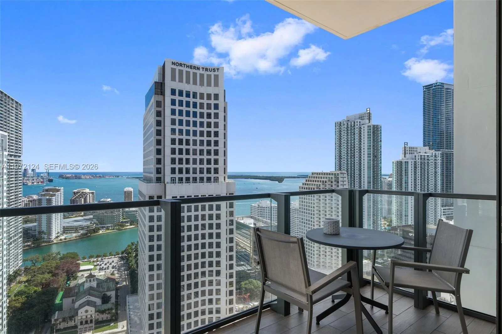 68 SE 6th St # 3209, Miami, FL 33131