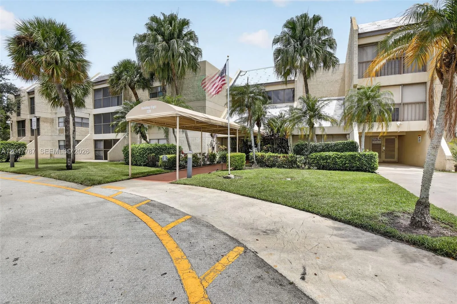 220 Lakeview Dr # 210, Weston, FL 33326 photo 3