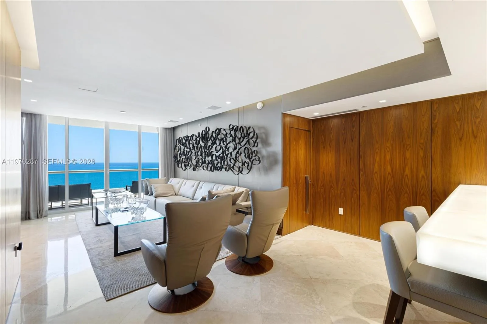 17875 Collins Ave # 2402, Sunny Isles Beach, FL 33160