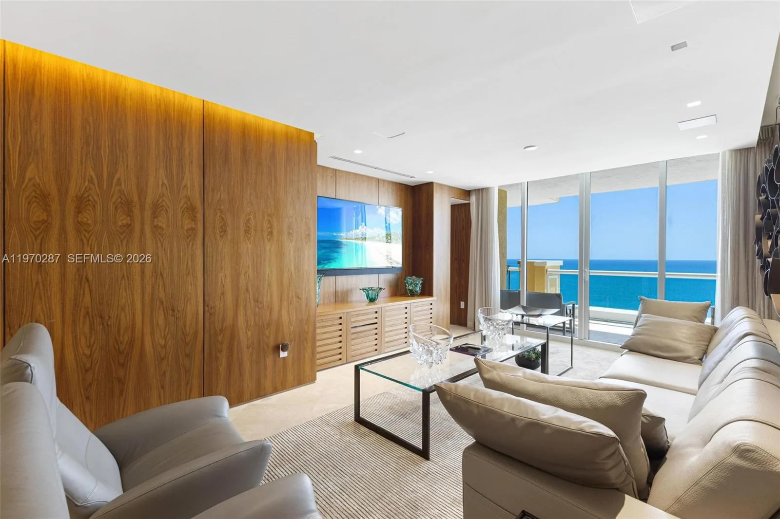 17875 Collins Ave # 2402, Sunny Isles Beach, FL 33160 photo 3