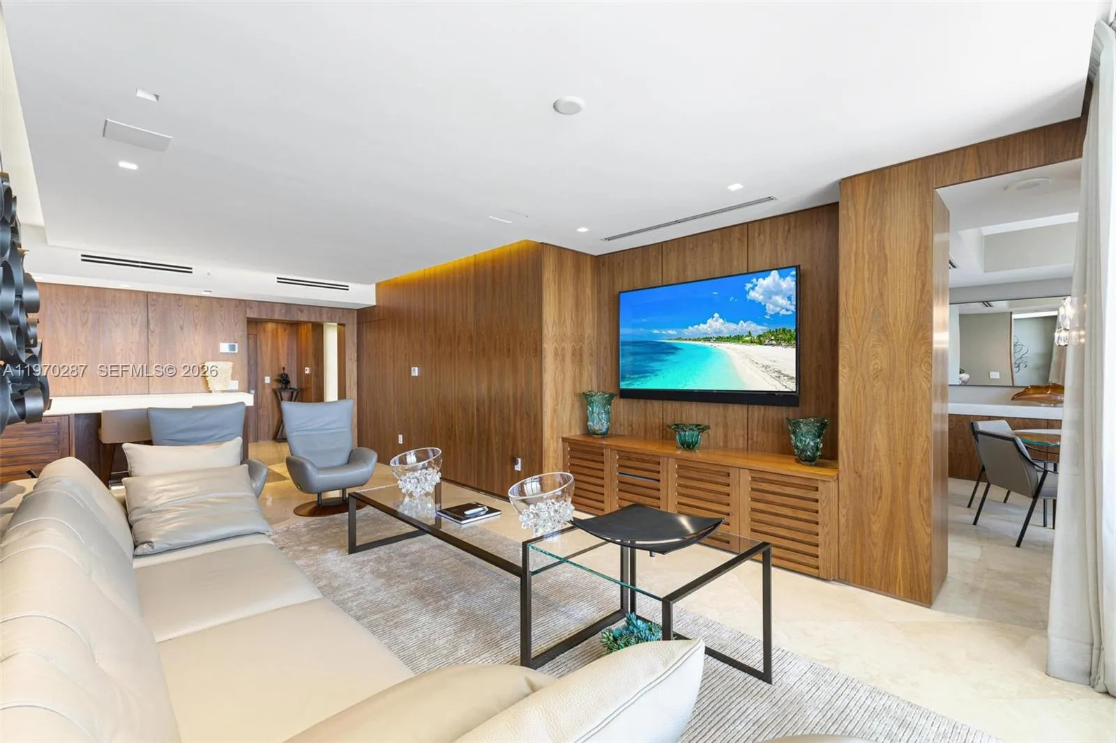 17875 Collins Ave # 2402, Sunny Isles Beach, FL 33160 photo 4