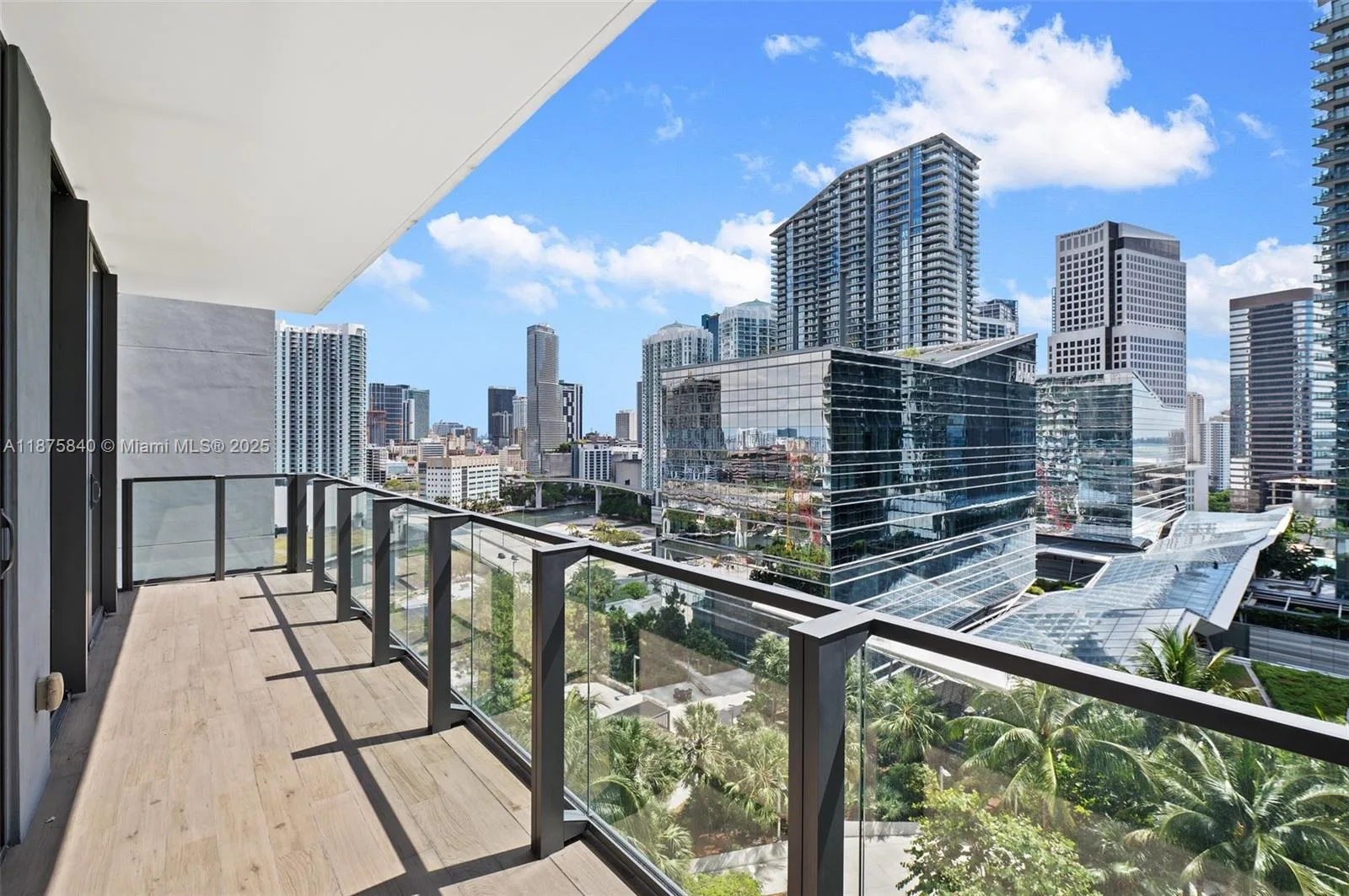 88 SW 7th St # 1403, Miami, FL 33130