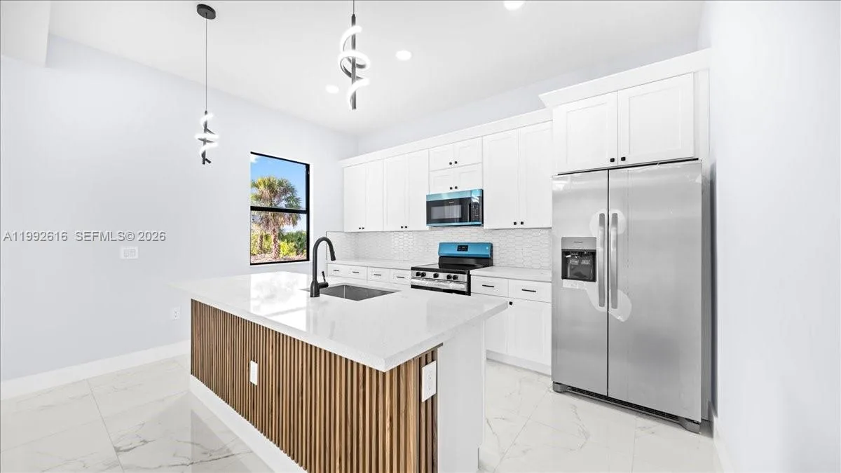 1201 15 terr, Cape Coral, FL 33909 photo 4