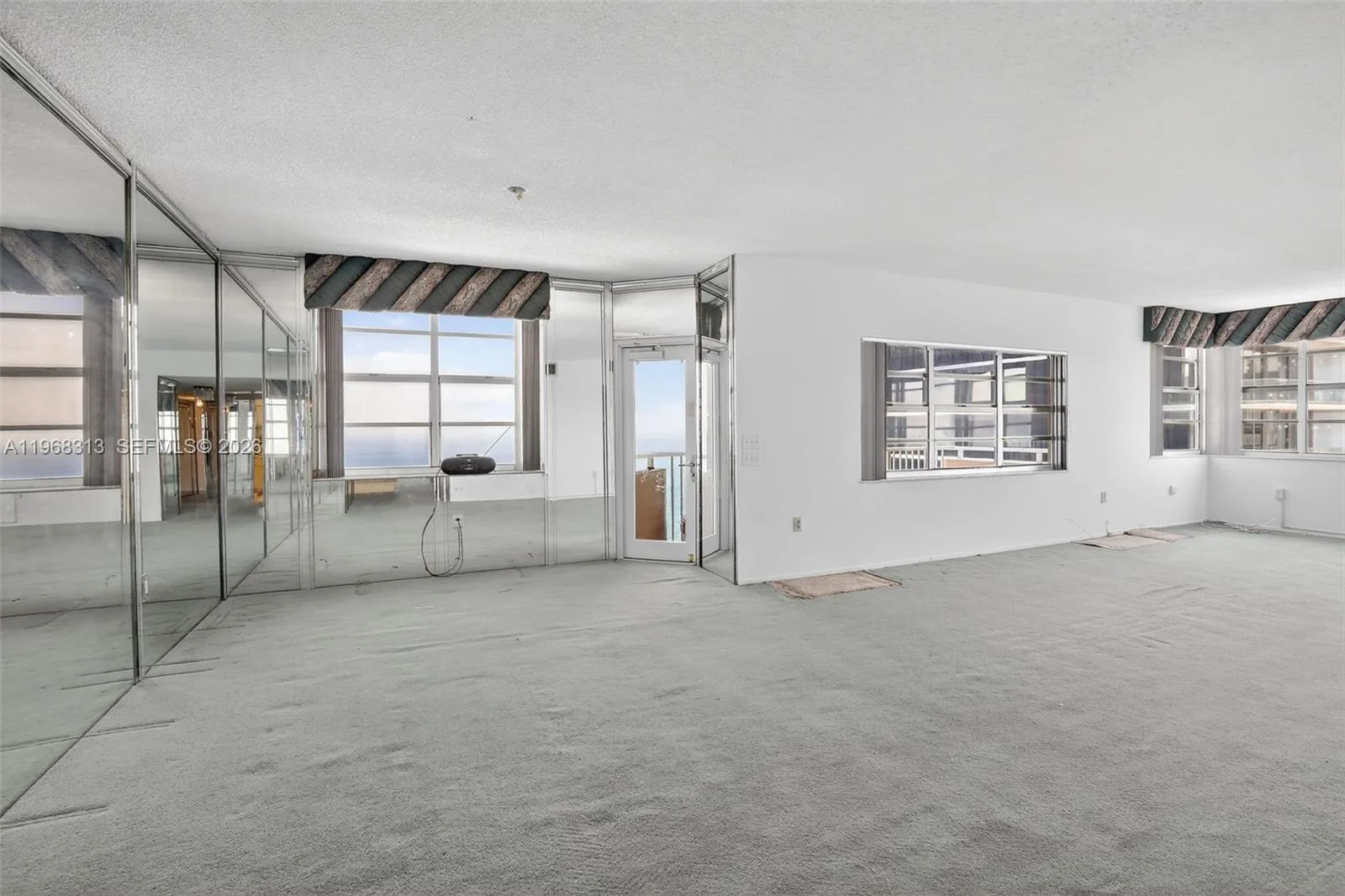 1980 S Ocean Dr # 21E, Hallandale Beach, FL 33009 photo 7
