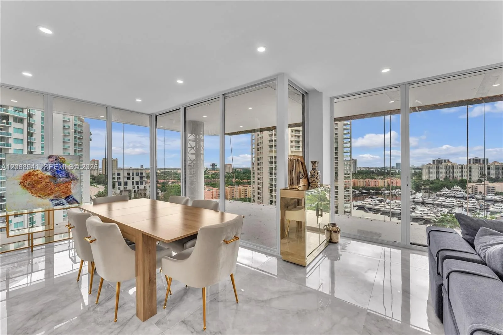 Turnberry Towers – photo 17