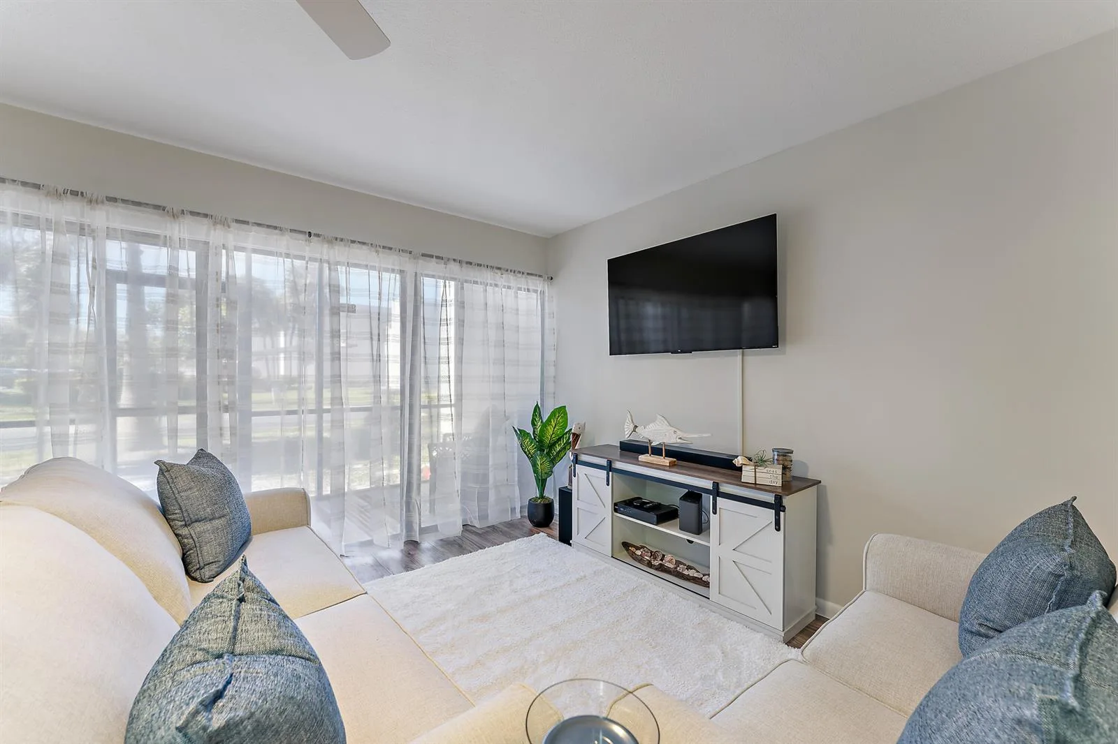 1605 S Us Highway 1 # V6-104, Jupiter, FL 33477 photo 10