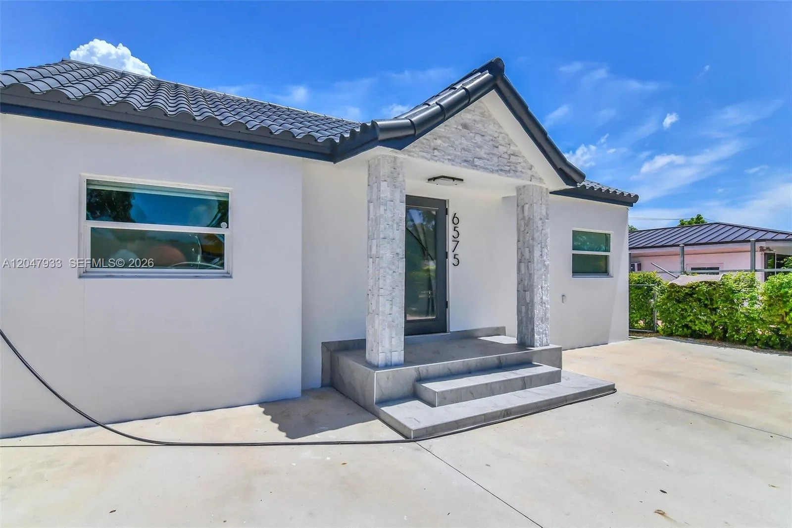 6575 SW 39th Ter, Miami, FL 33155 photo 4