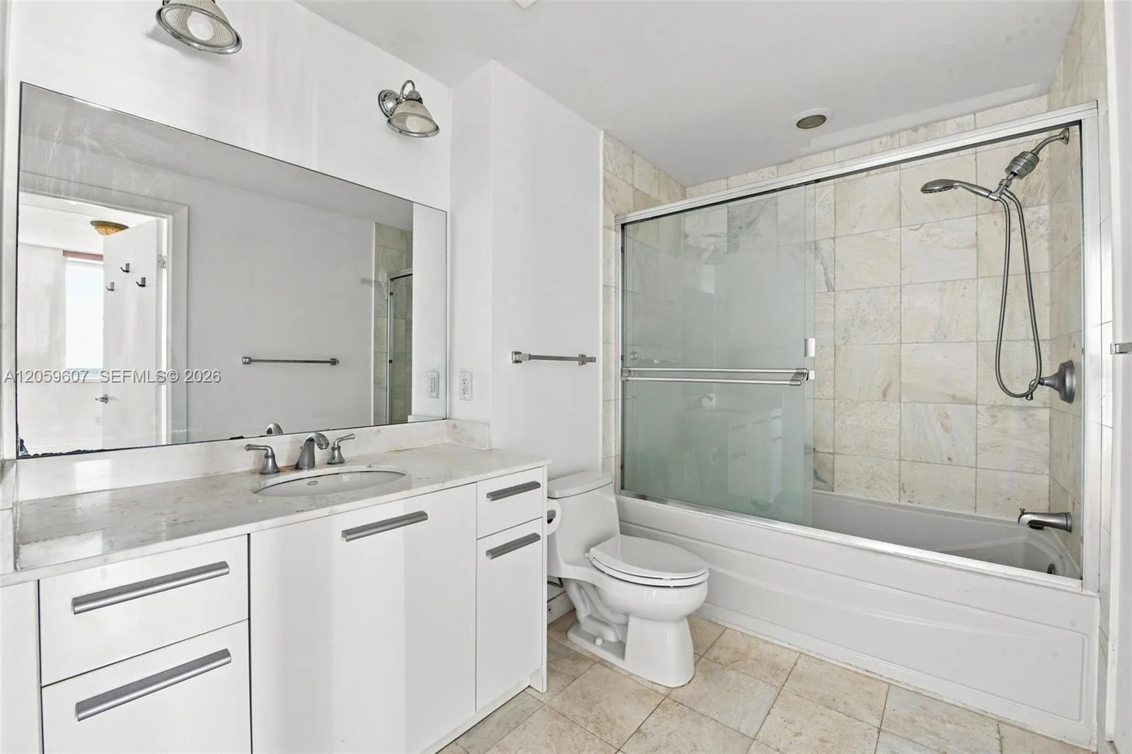 1060 Brickell Avenue # 2315, Miami, FL 33131 photo 10