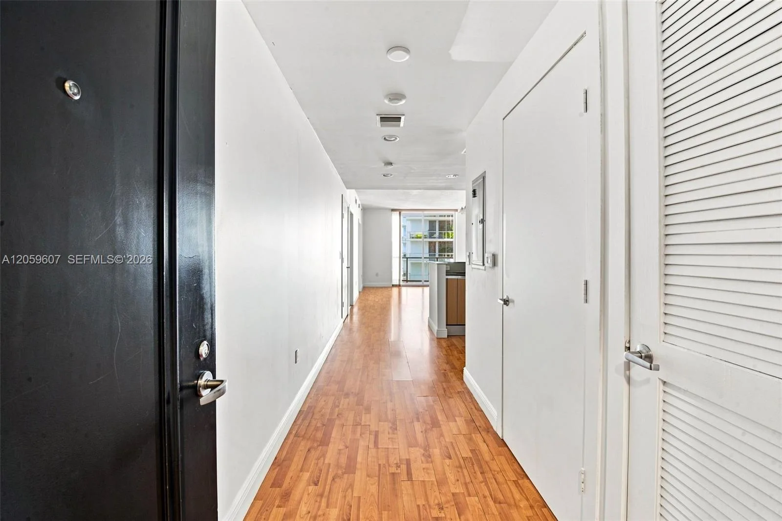 1060 Brickell Avenue # 2315, Miami, FL 33131 photo 11