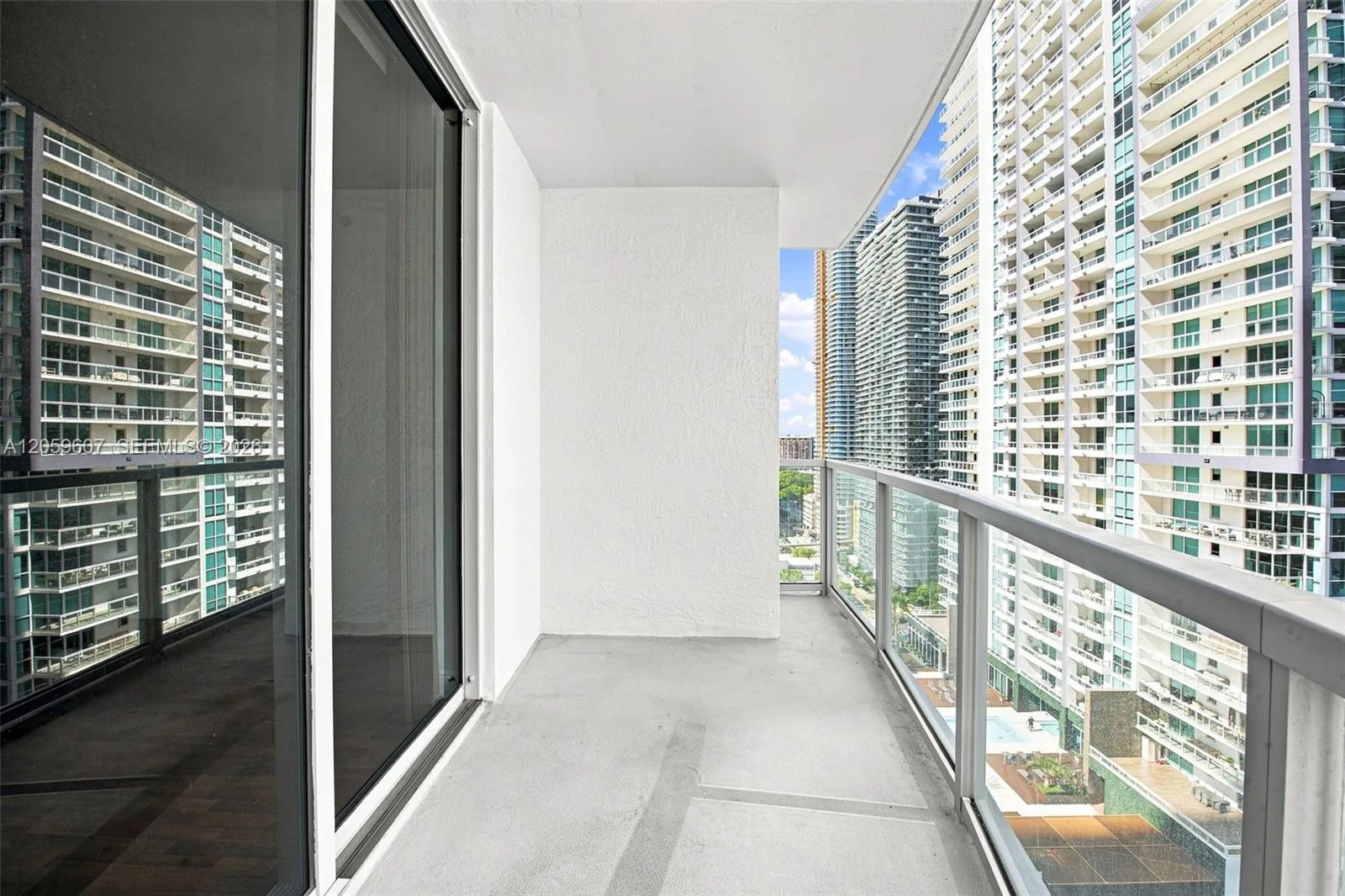 1060 Brickell Avenue # 2315, Miami, FL 33131 photo 12