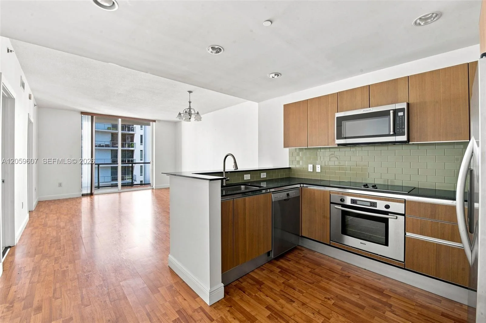 1060 Brickell Avenue # 2315, Miami, FL 33131 photo 2