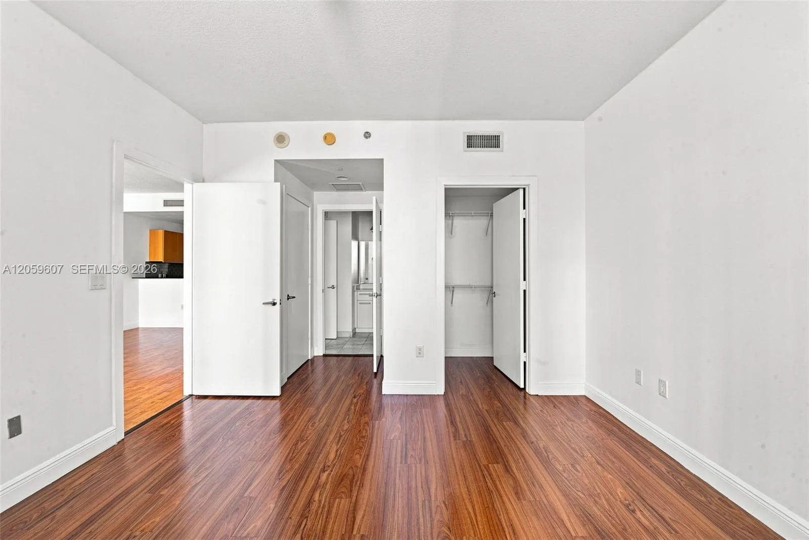 1060 Brickell Avenue # 2315, Miami, FL 33131 photo 7