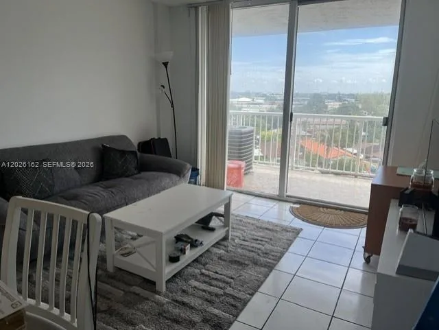 1800 NW 24th Ave # 705, Miami, FL 33125 photo 2
