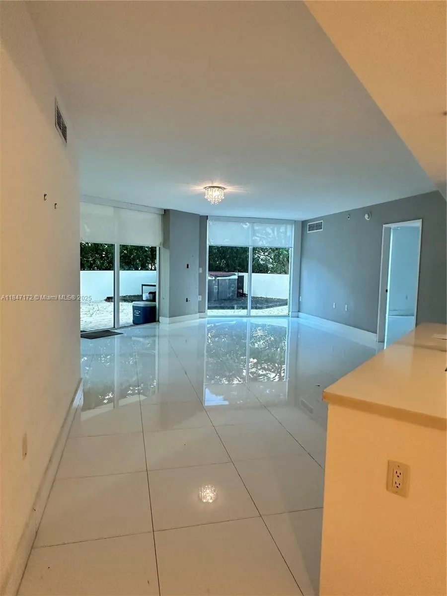 200 Sunny Isles Blvd # 2-501, Sunny Isles Beach, FL 33160 photo 4