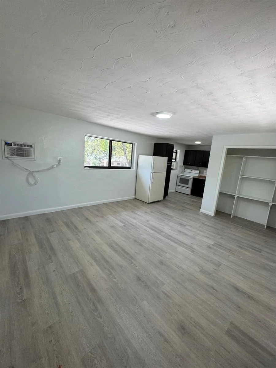 1113 SW 15TH Terrace # 11, Fort Lauderdale, FL 33312 photo 4