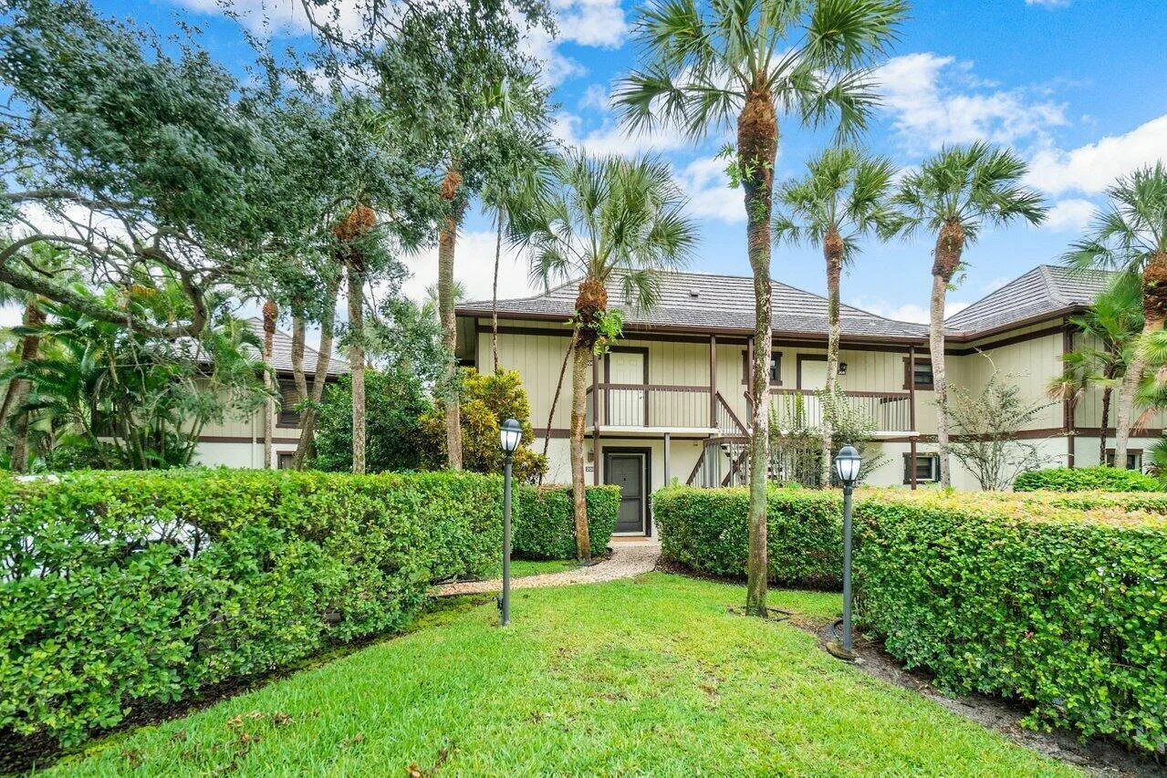 13334 Polo Club Road # 208, Wellington, FL 33414 photo 9