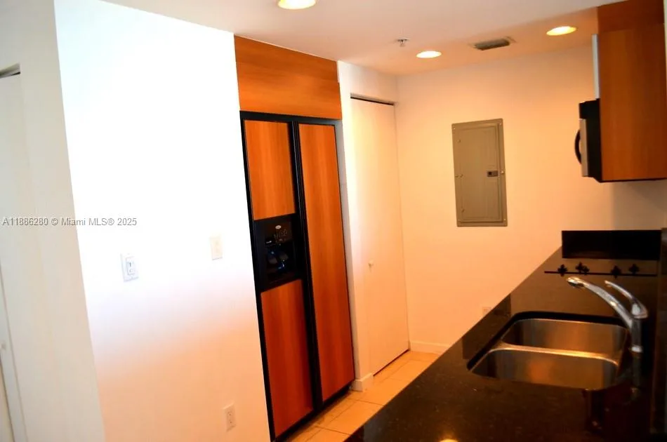 335 S Biscayne Blvd # 4006, Miami, FL 33131 photo 10