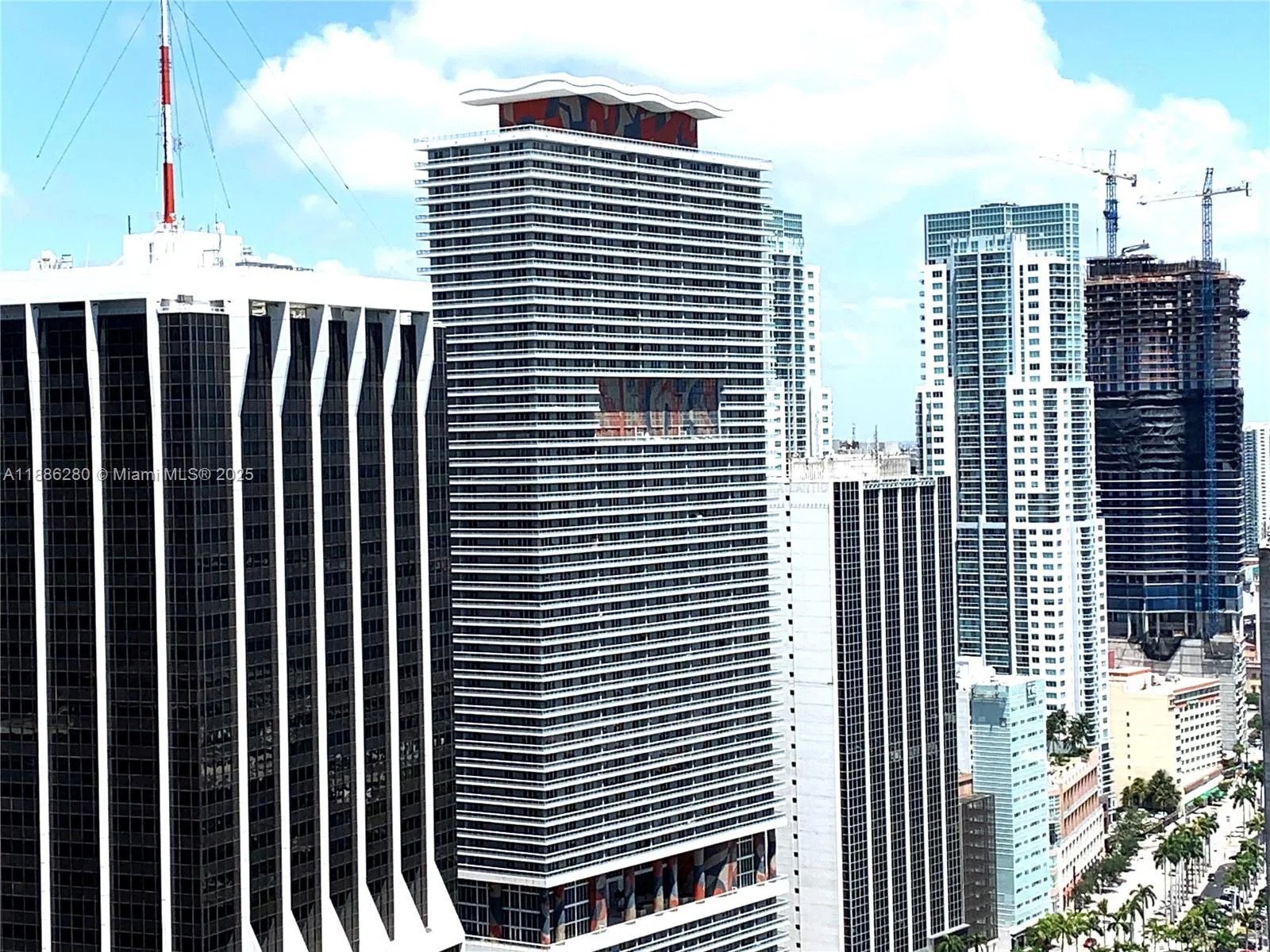 335 S Biscayne Blvd # 4006, Miami, FL 33131 photo 3
