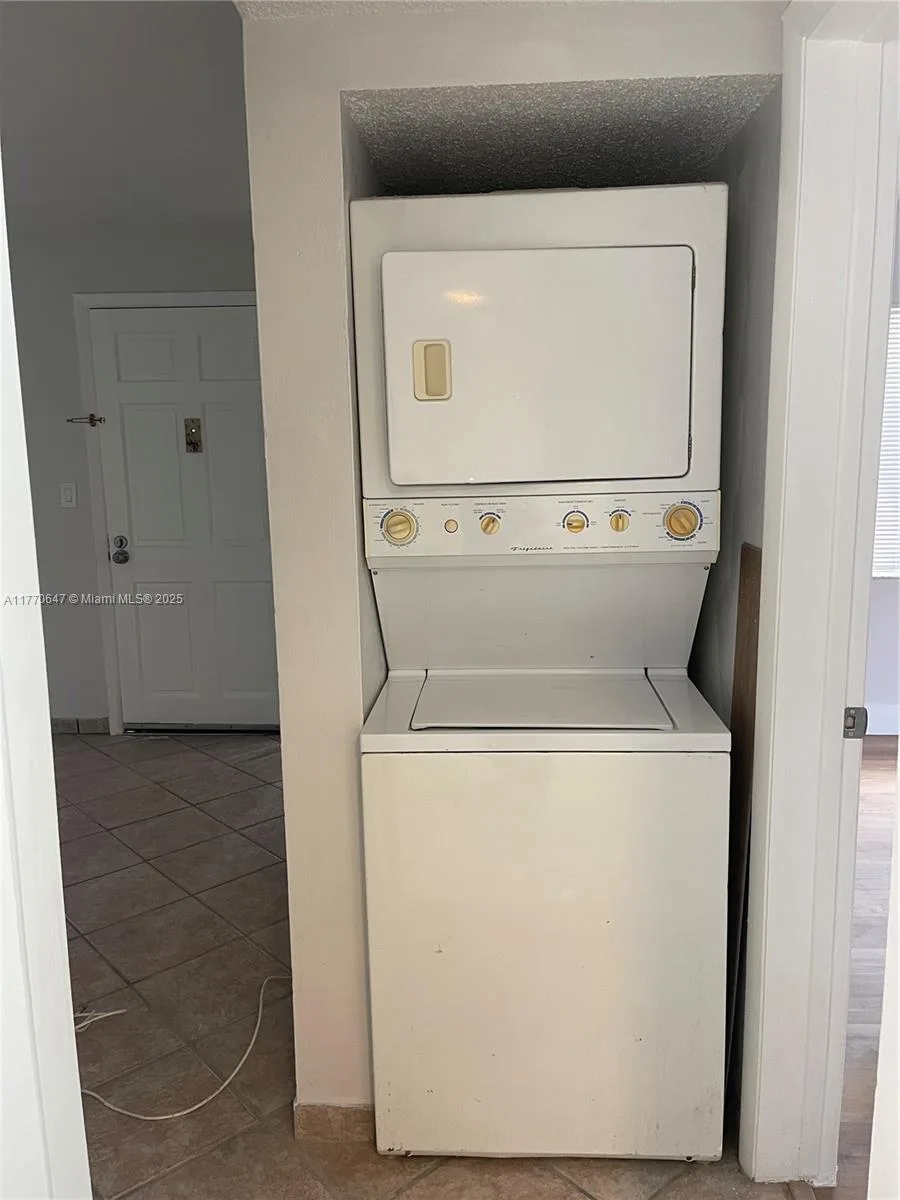6175 NW 57th St # 116, Tamarac, FL 33319 photo 7
