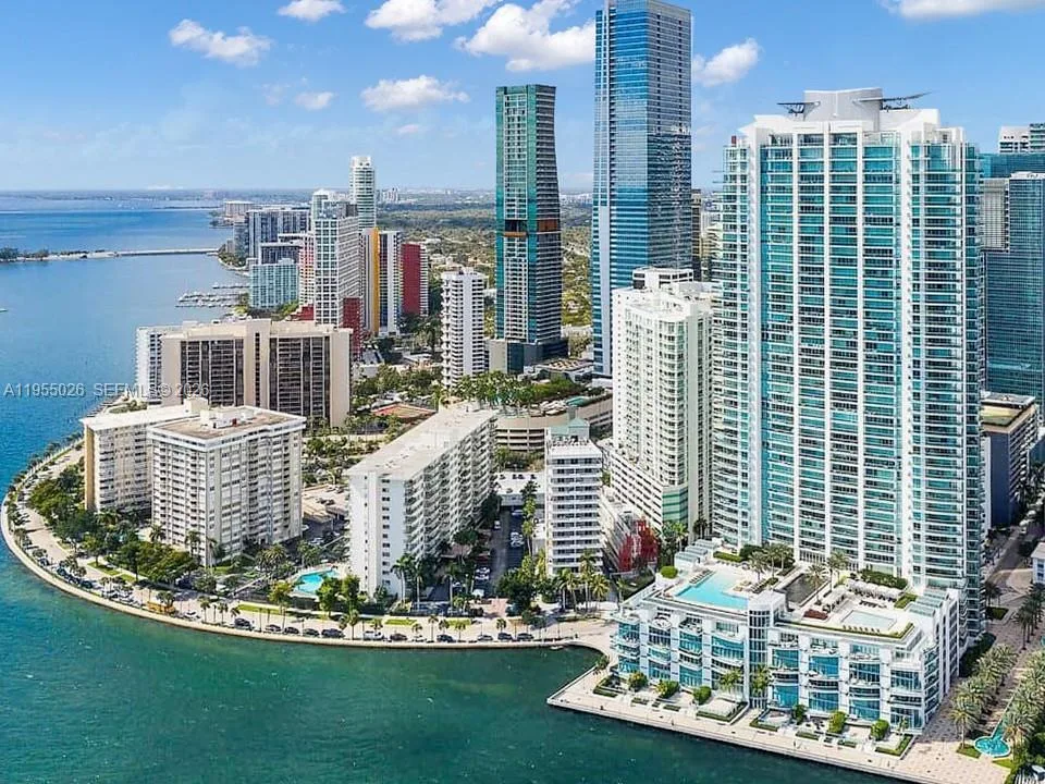 1331 Brickell Bay Dr # 4201, Miami, FL 33131