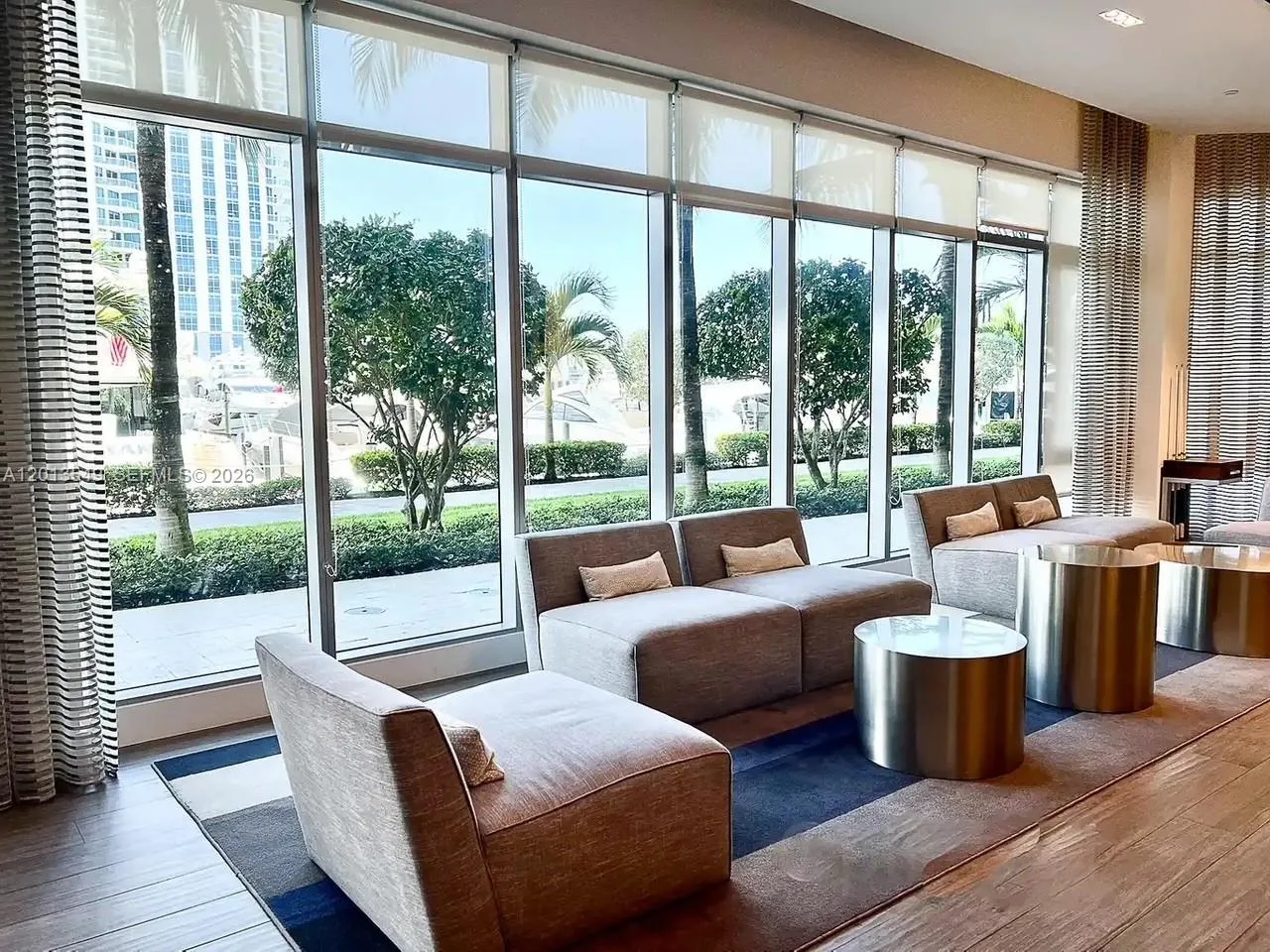17111 Biscayne Blvd # 1610, North Miami Beach, FL 33160 photo 9