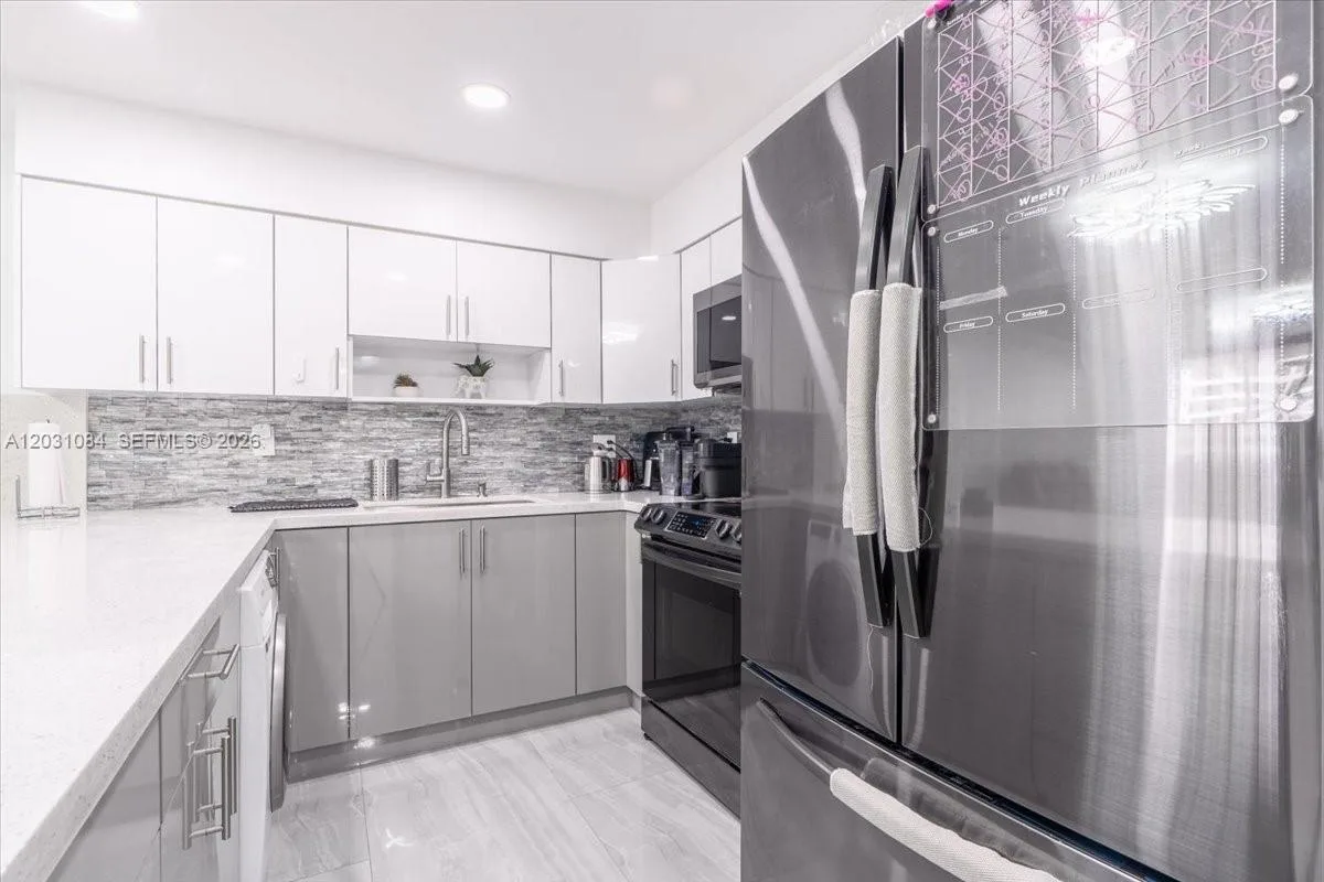 600 Three Islands Blvd # 1413, Hallandale Beach, FL 33009 photo 6