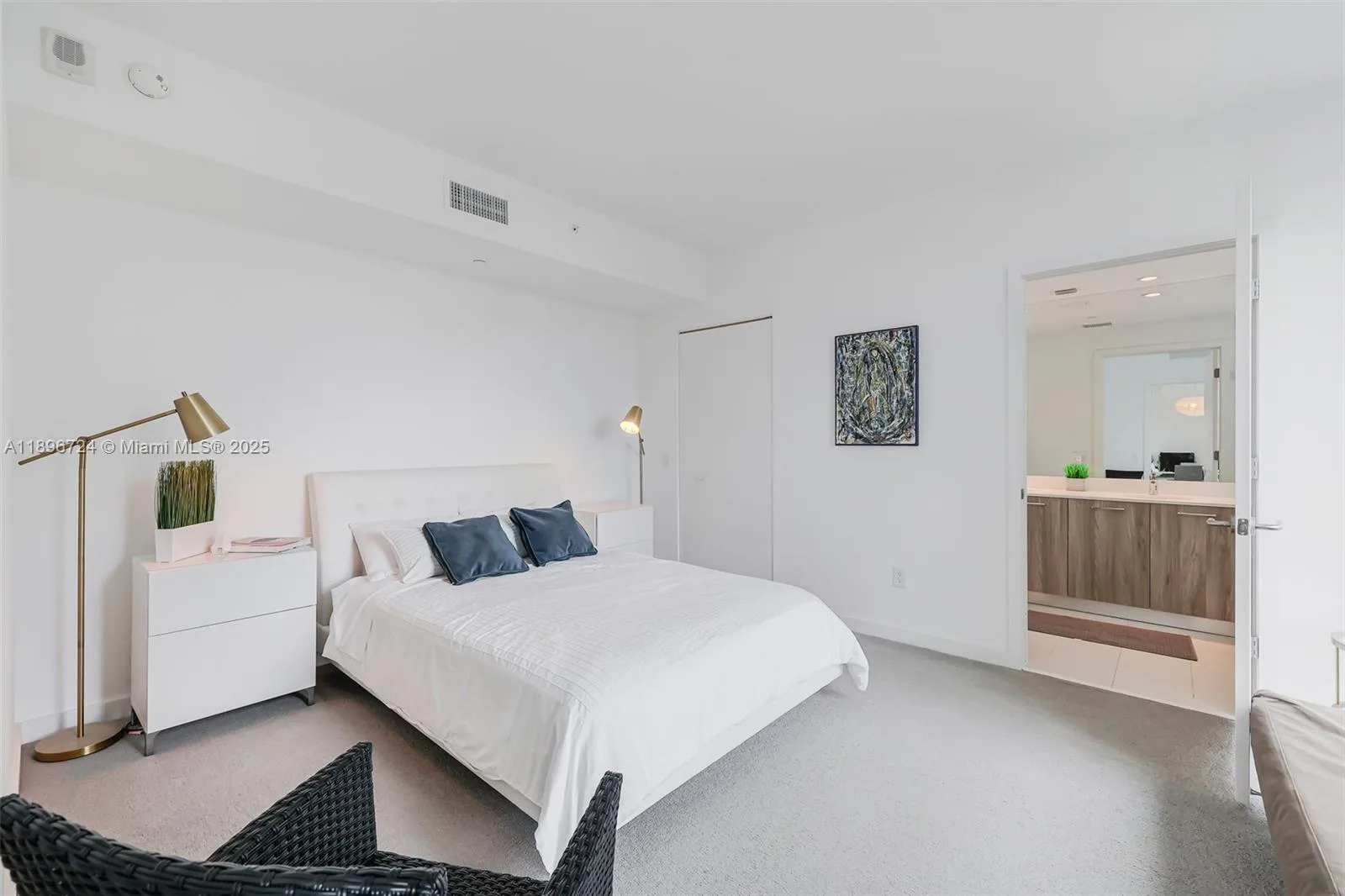 501 NE 31st St # 1509, Miami, FL 33137 photo 13