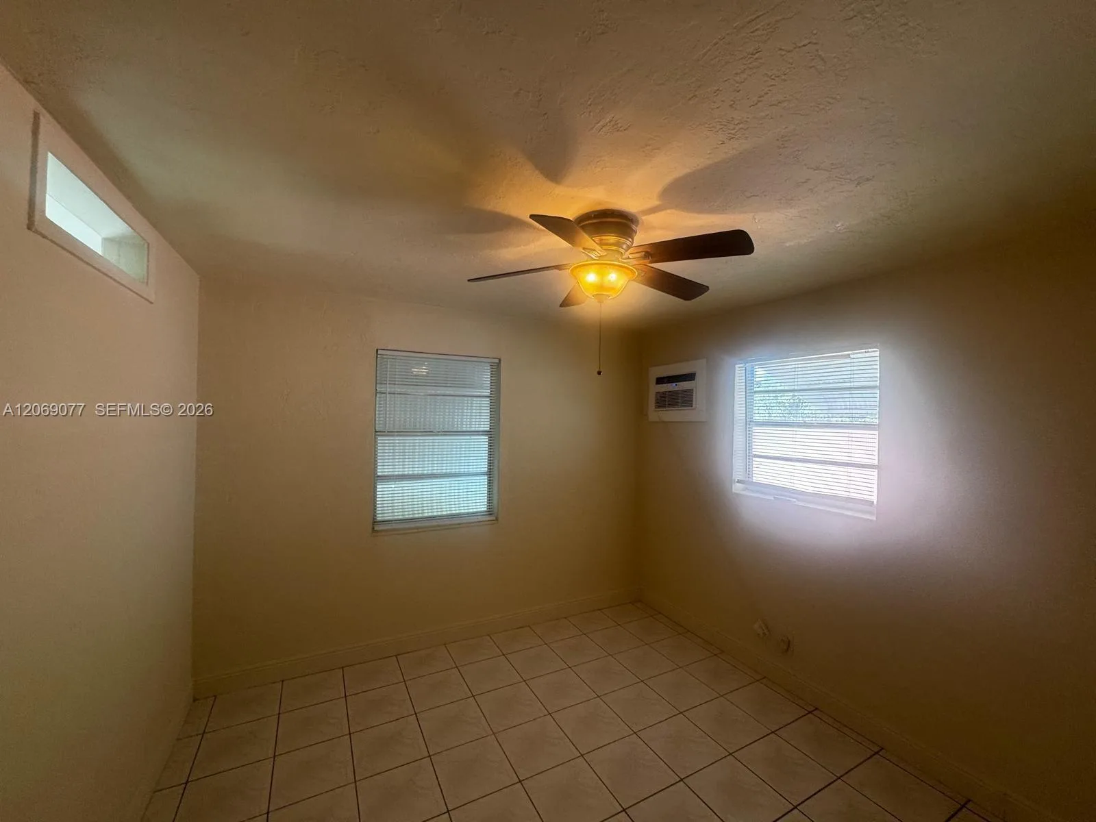 2228 Grant St # 4, Hollywood, FL 33020 photo 4