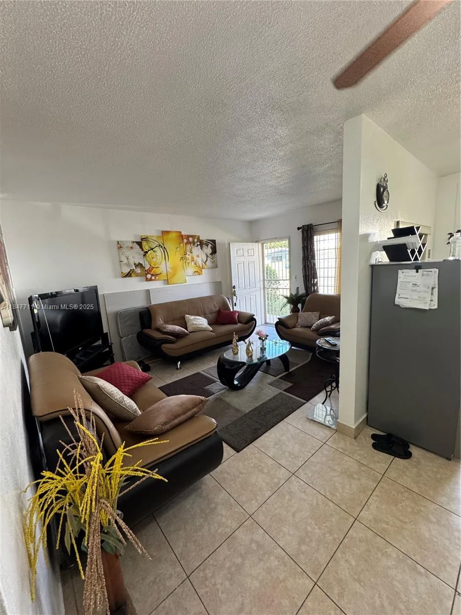 71 NW 76th St # 5, Miami, FL 33150 photo 11