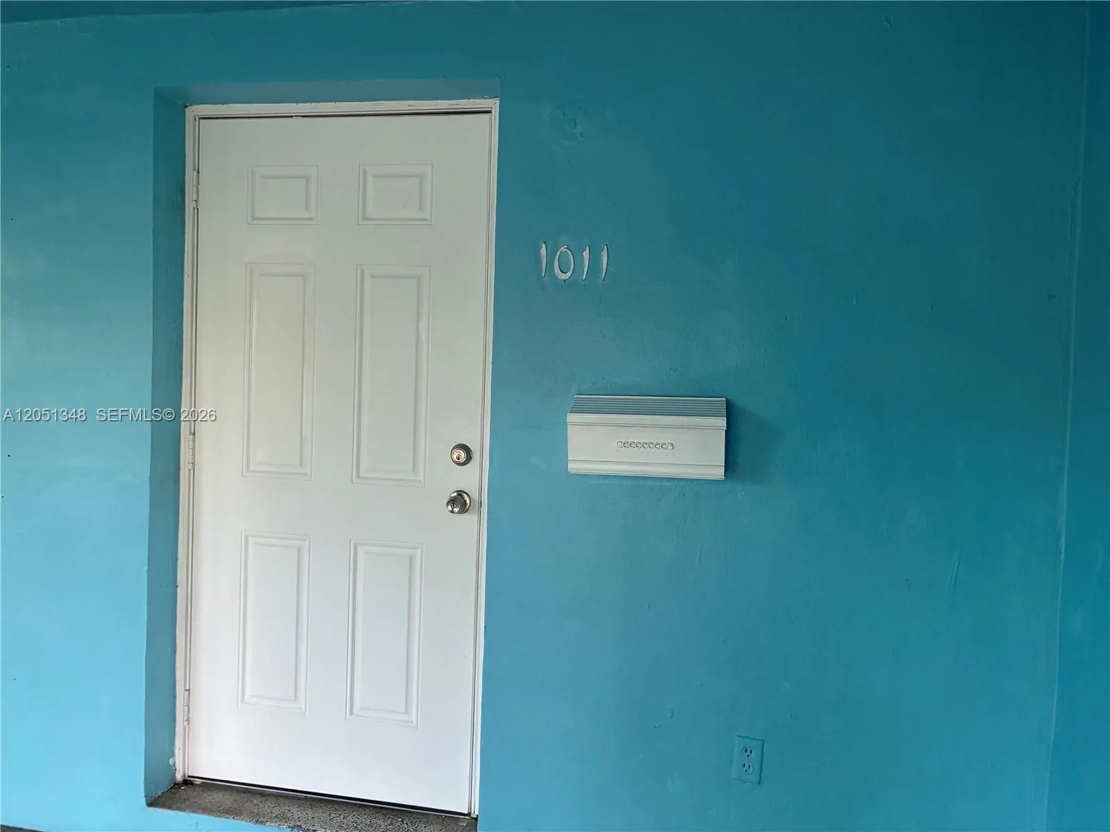 1011 NW 183rd Dr, Miami Gardens, FL 33169 photo 9