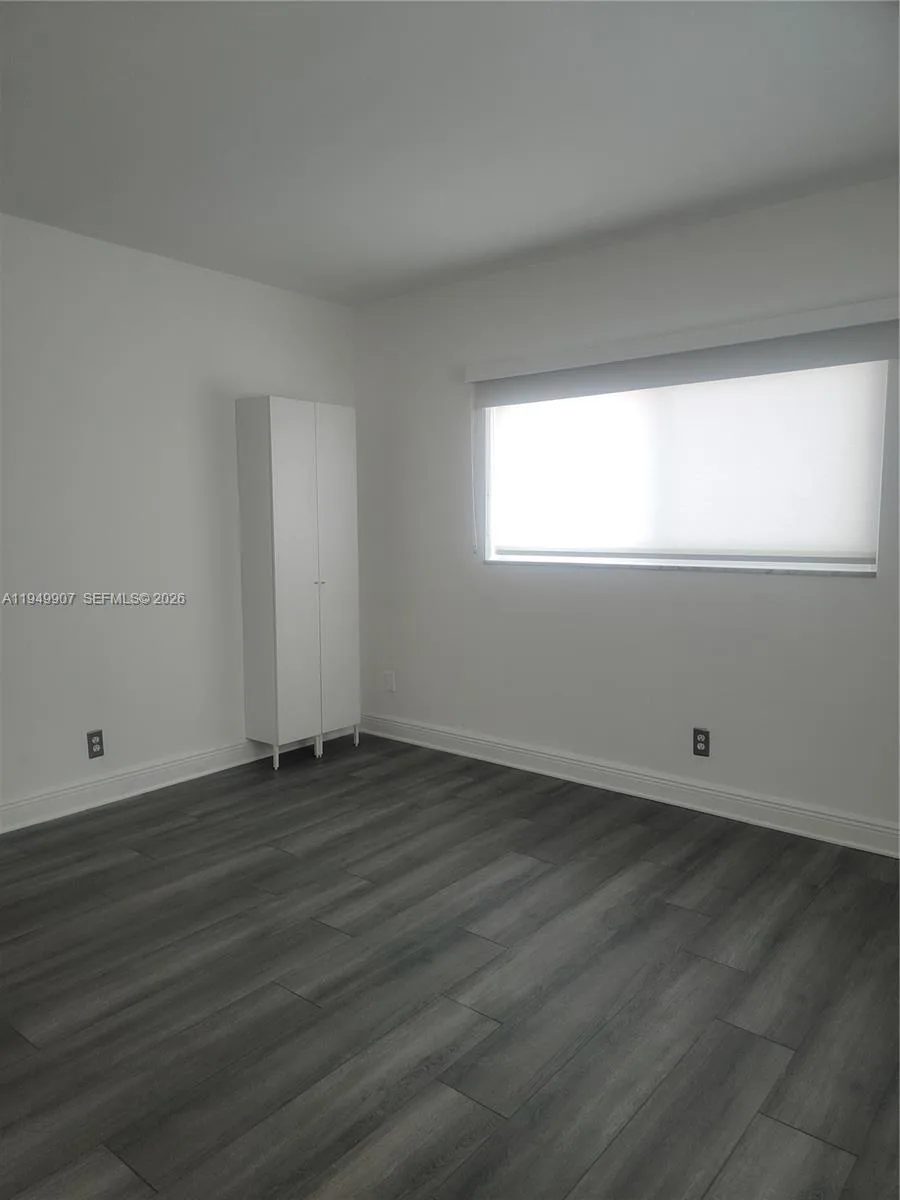 651 Pine Dr # 110, Pompano Beach, FL 33060 photo 11