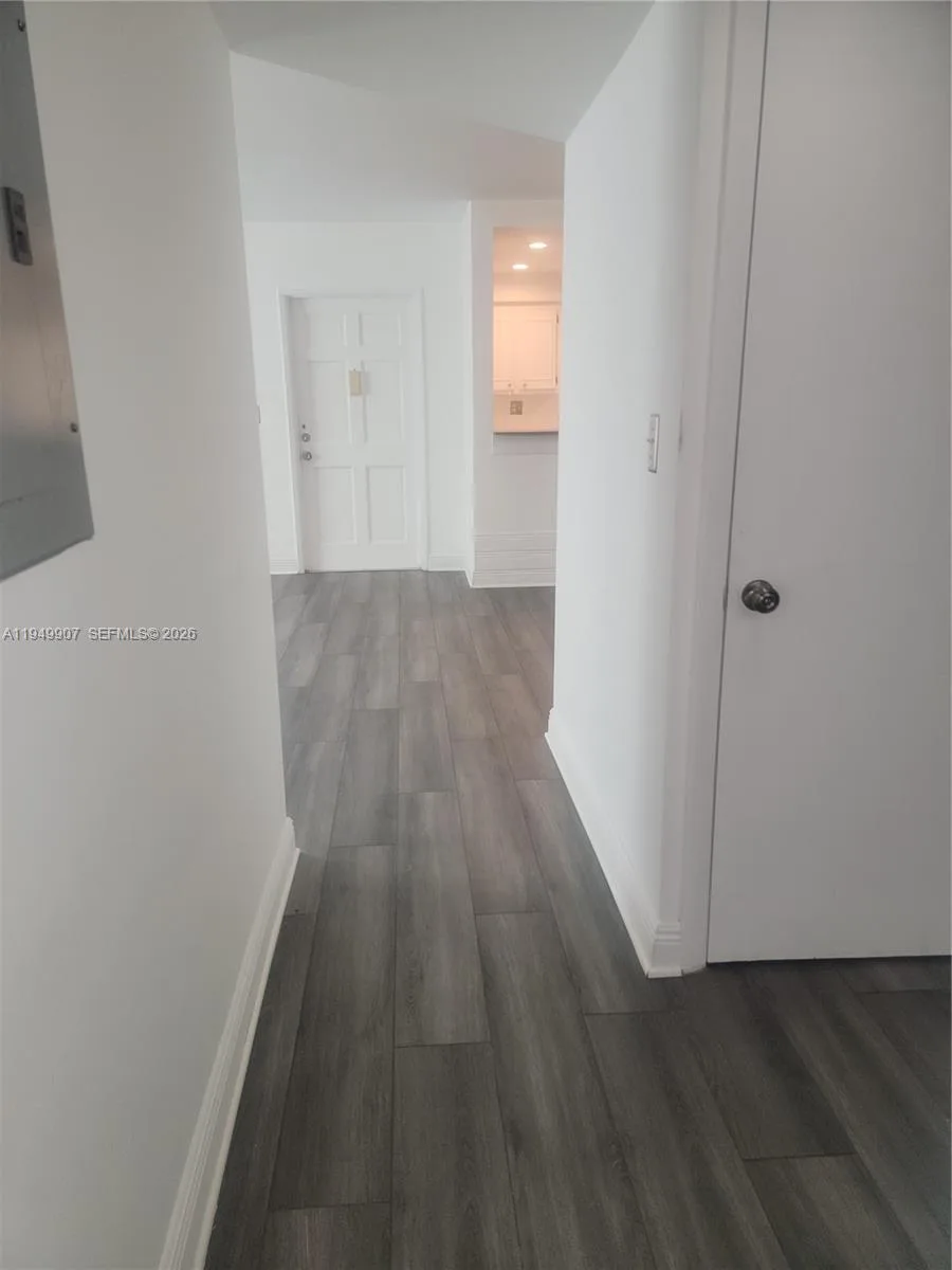 651 Pine Dr # 110, Pompano Beach, FL 33060 photo 6