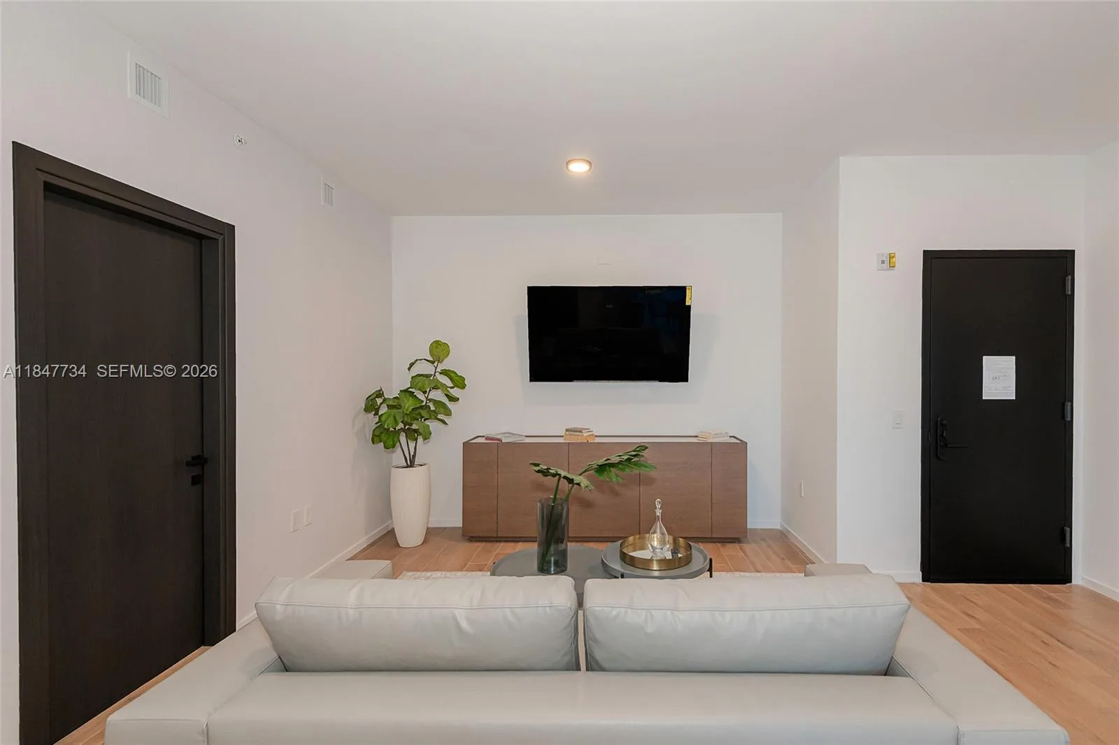 398 NE 5th St # 4417, Miami, FL 33132 photo 7