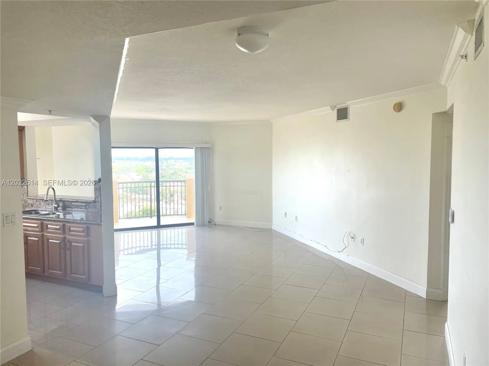 4242 NW 2nd St # 1002, Miami, FL 33126